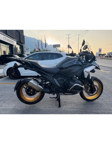 R1300 GS Triple Black Eq. 2024 DEMO